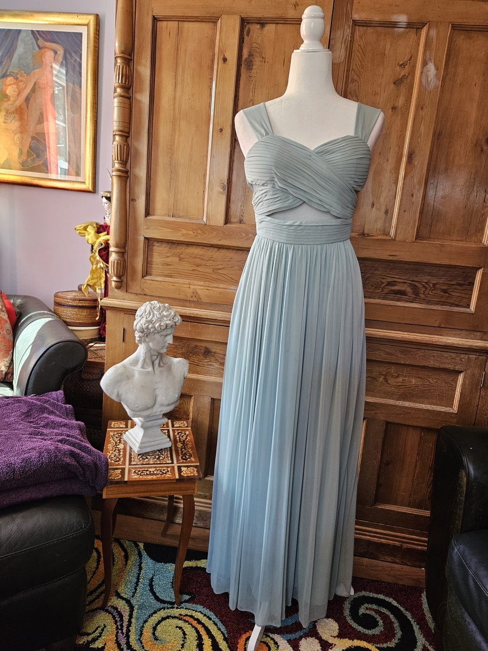Elegant Light Sage Green Grecian Style Gown W Sheer Accents & Flowing Skirt.